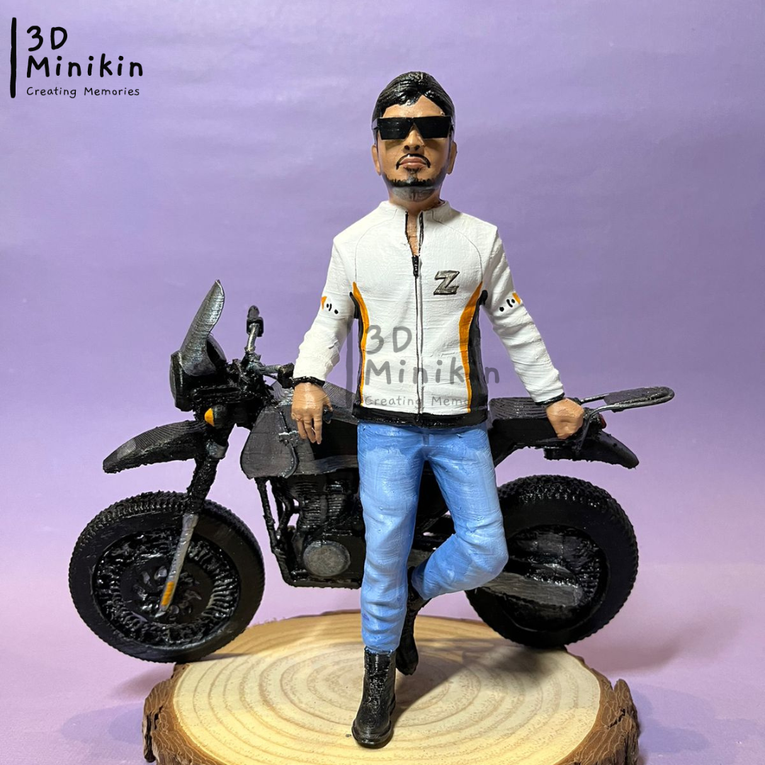 Single Full Body Miniature + Object